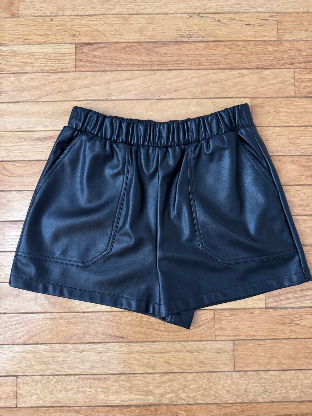 BB Dakota Black Faux Leather High-Waist Elastic Shorts